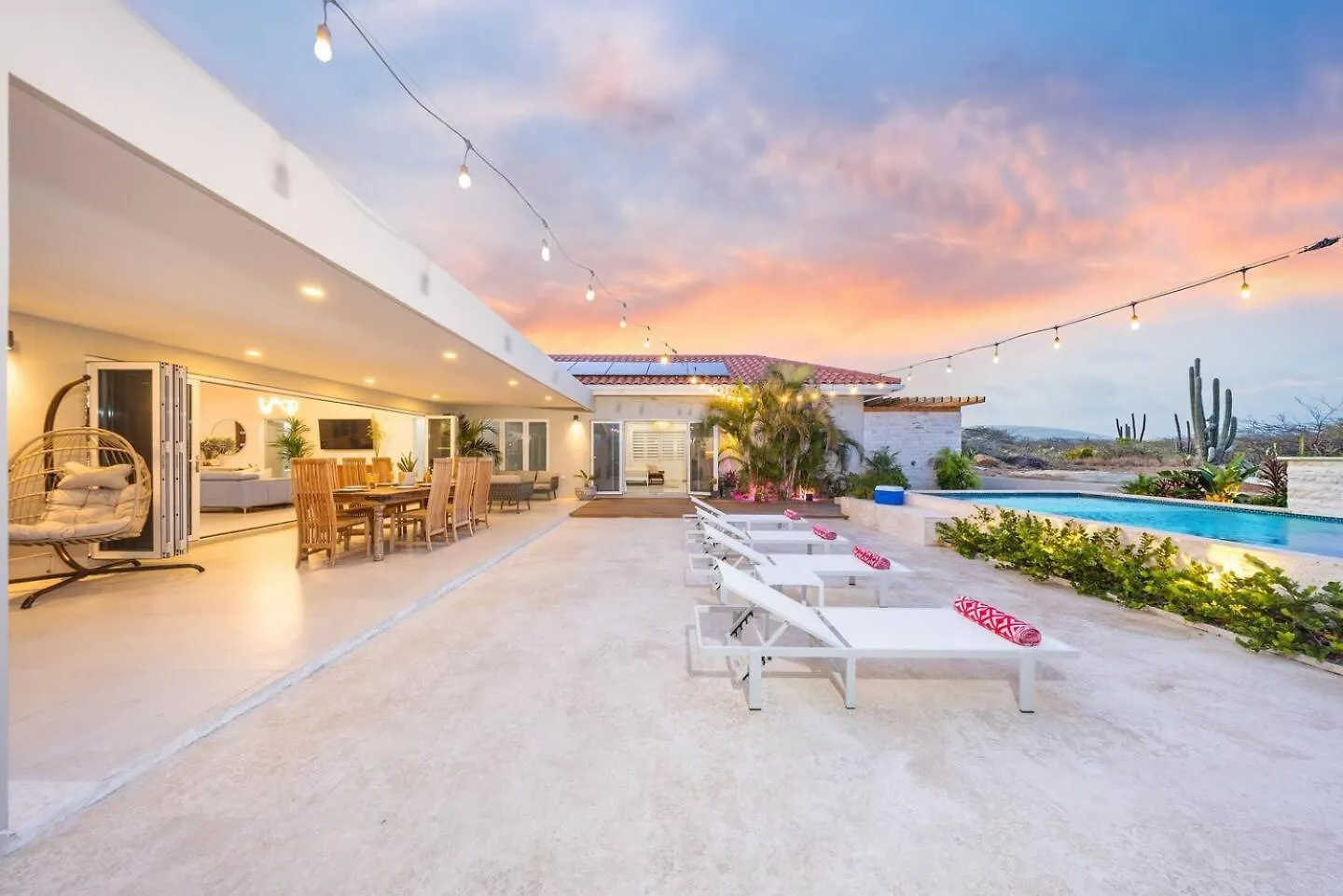 פאלם ביץ' Villa Amara Lux Stay Near Arashi Beach By Lucha