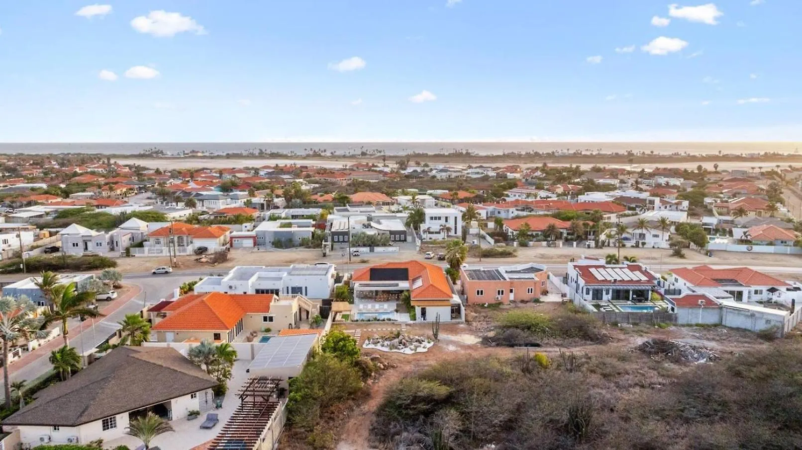 פאלם ביץ' Villa Amara Lux Stay Near Arashi Beach By Lucha 0*, פאלם ביץ'