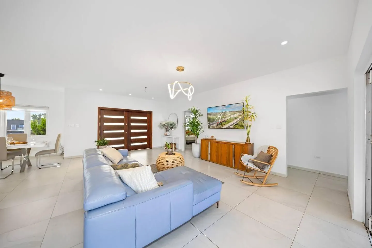 פאלם ביץ' Villa Amara Lux Stay Near Arashi Beach By Lucha 0*, פאלם ביץ' ארובה