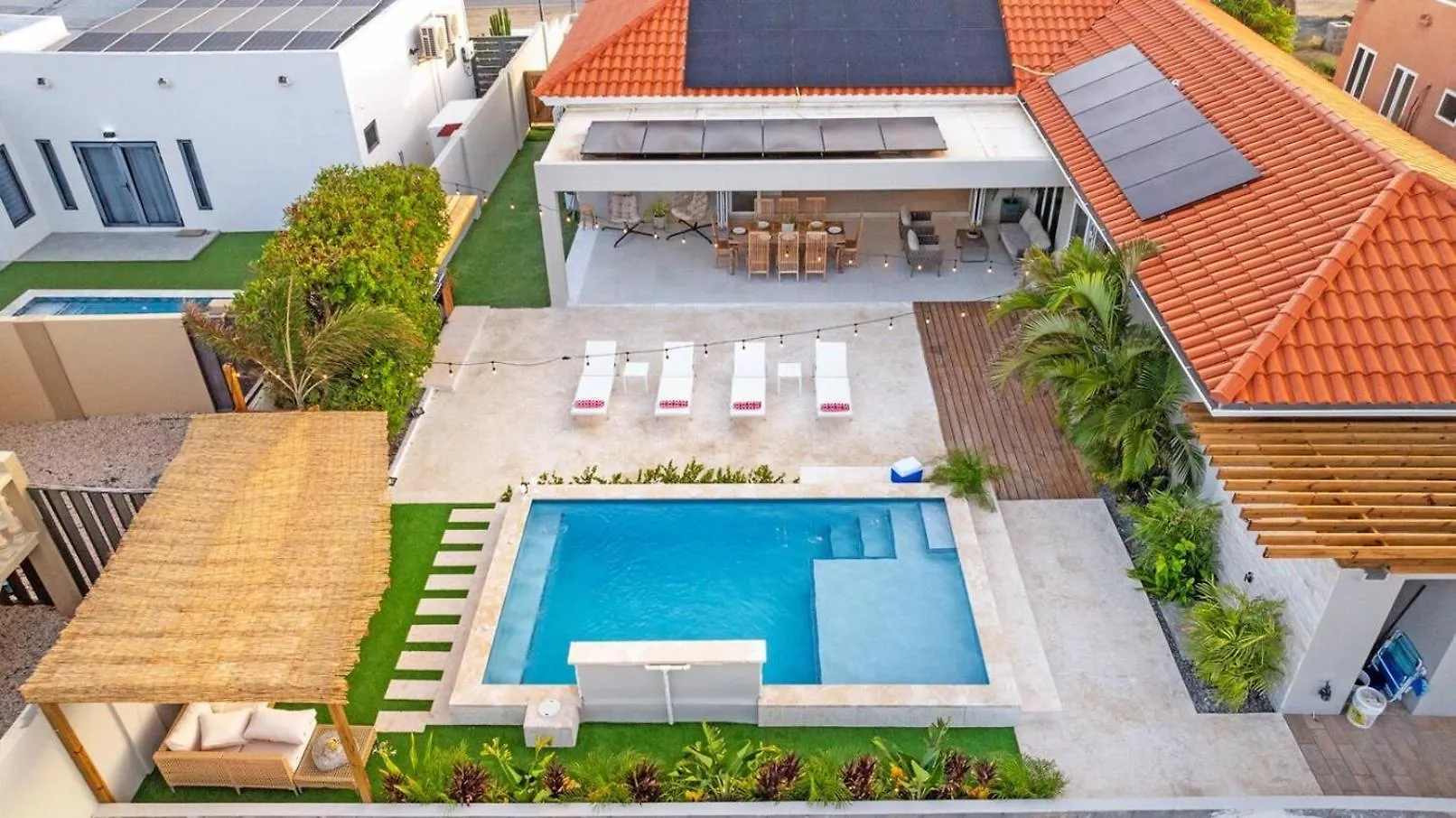 בית נופש פאלם ביץ' Villa Amara Lux Stay Near Arashi Beach By Lucha