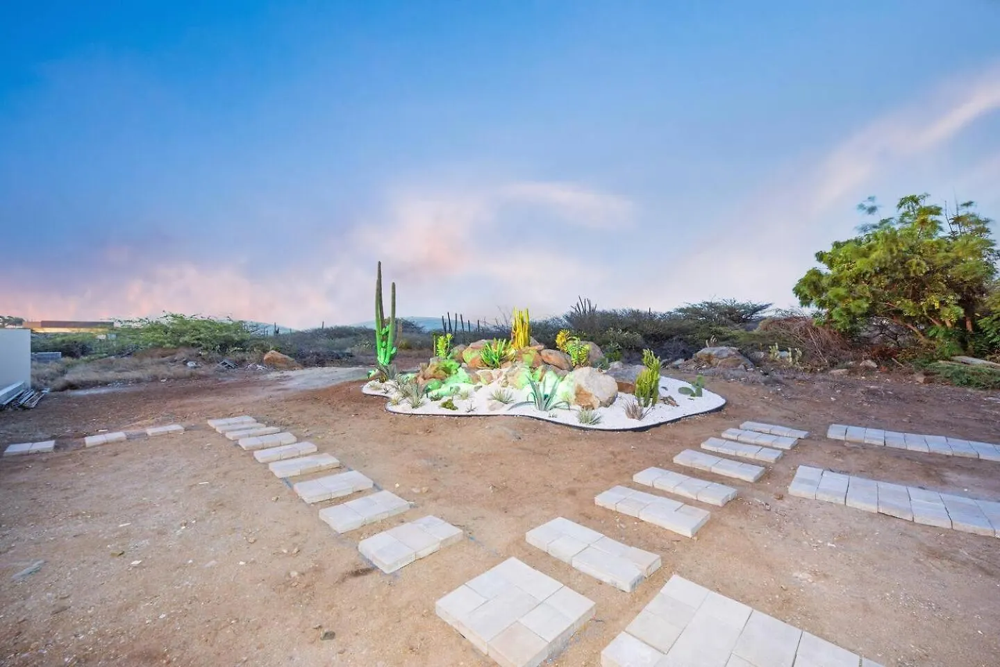 פאלם ביץ' Villa Amara Lux Stay Near Arashi Beach By Lucha 0*, פאלם ביץ'